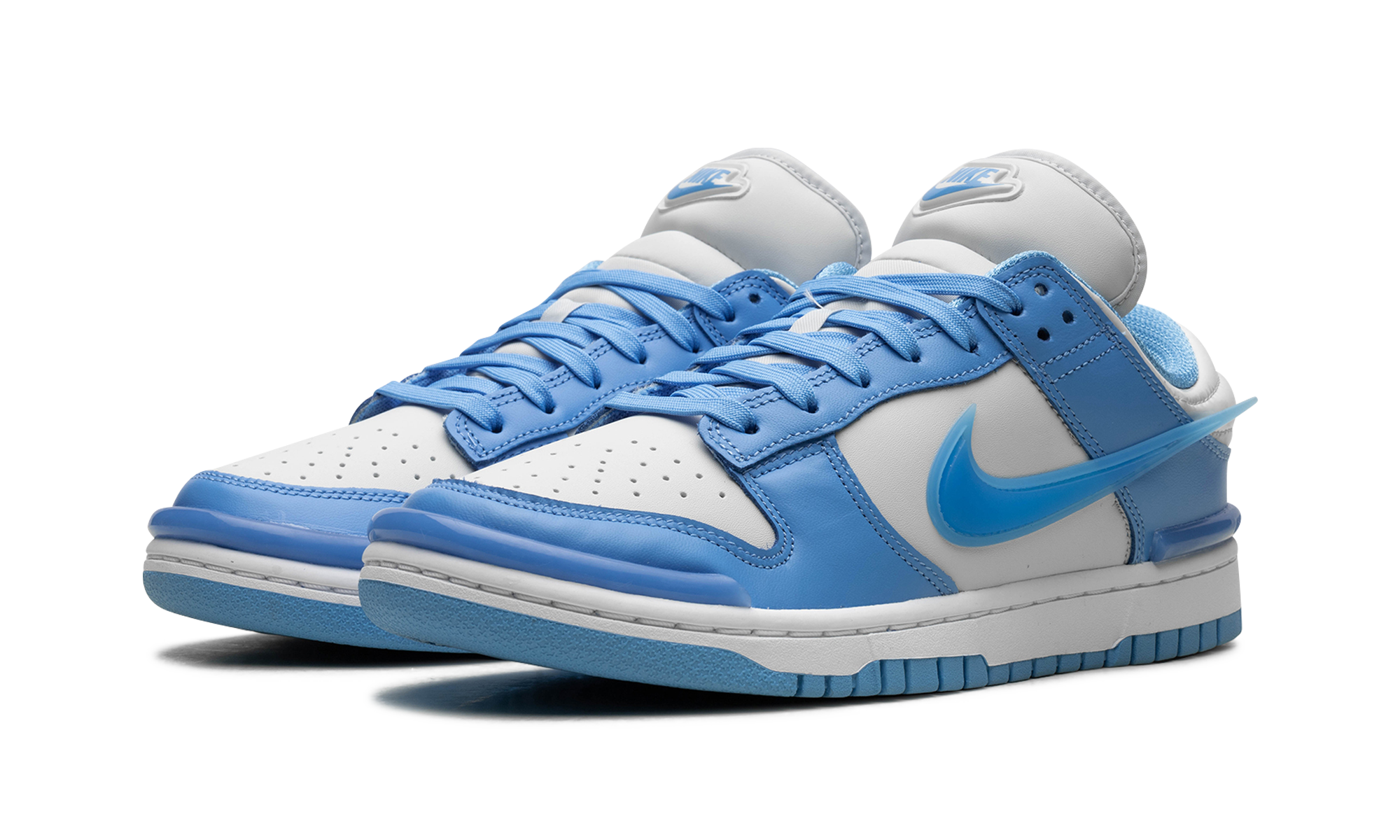 DUNK LO TIST WMNS  University Blue