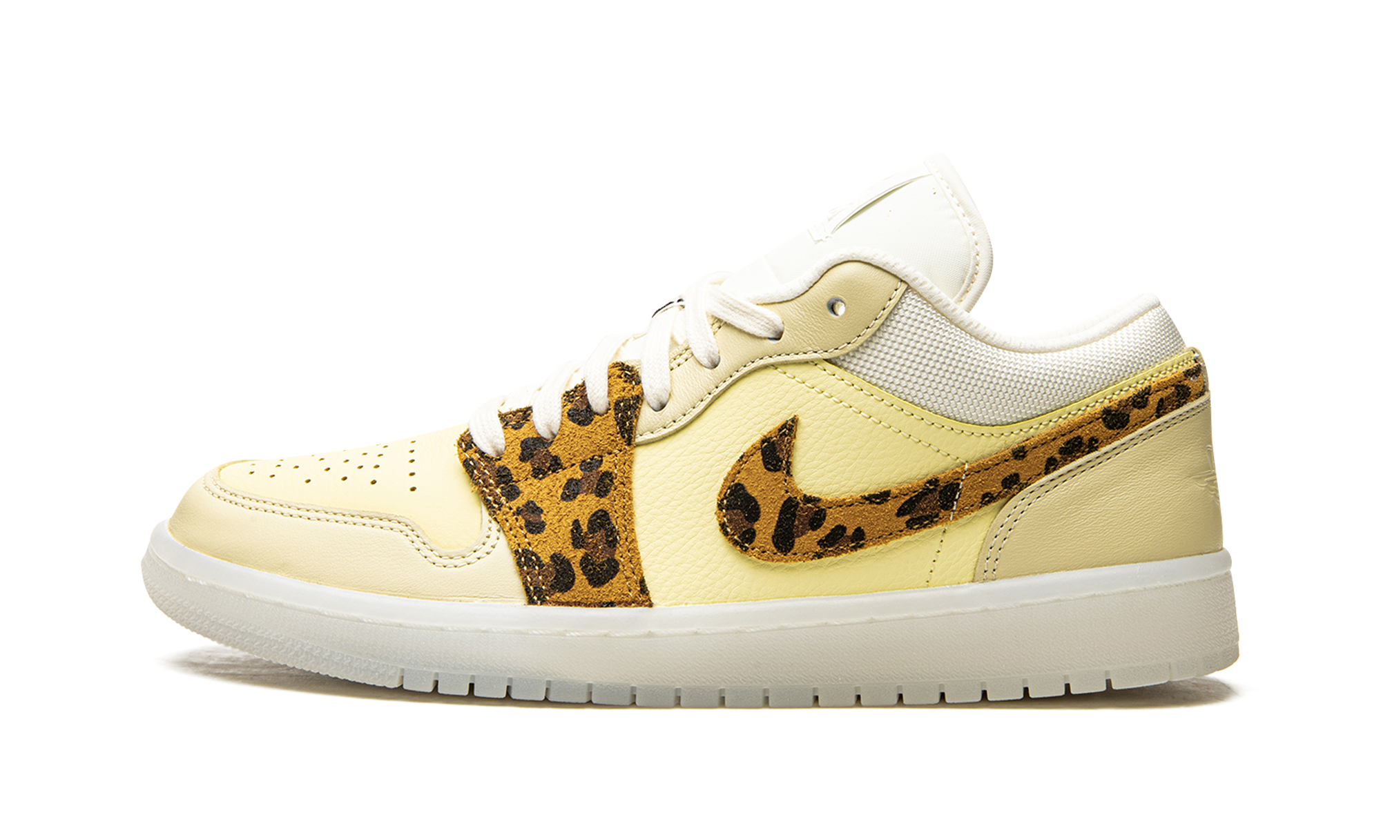 AIR JORDAN 1 LO WMNS  SNKRS Day