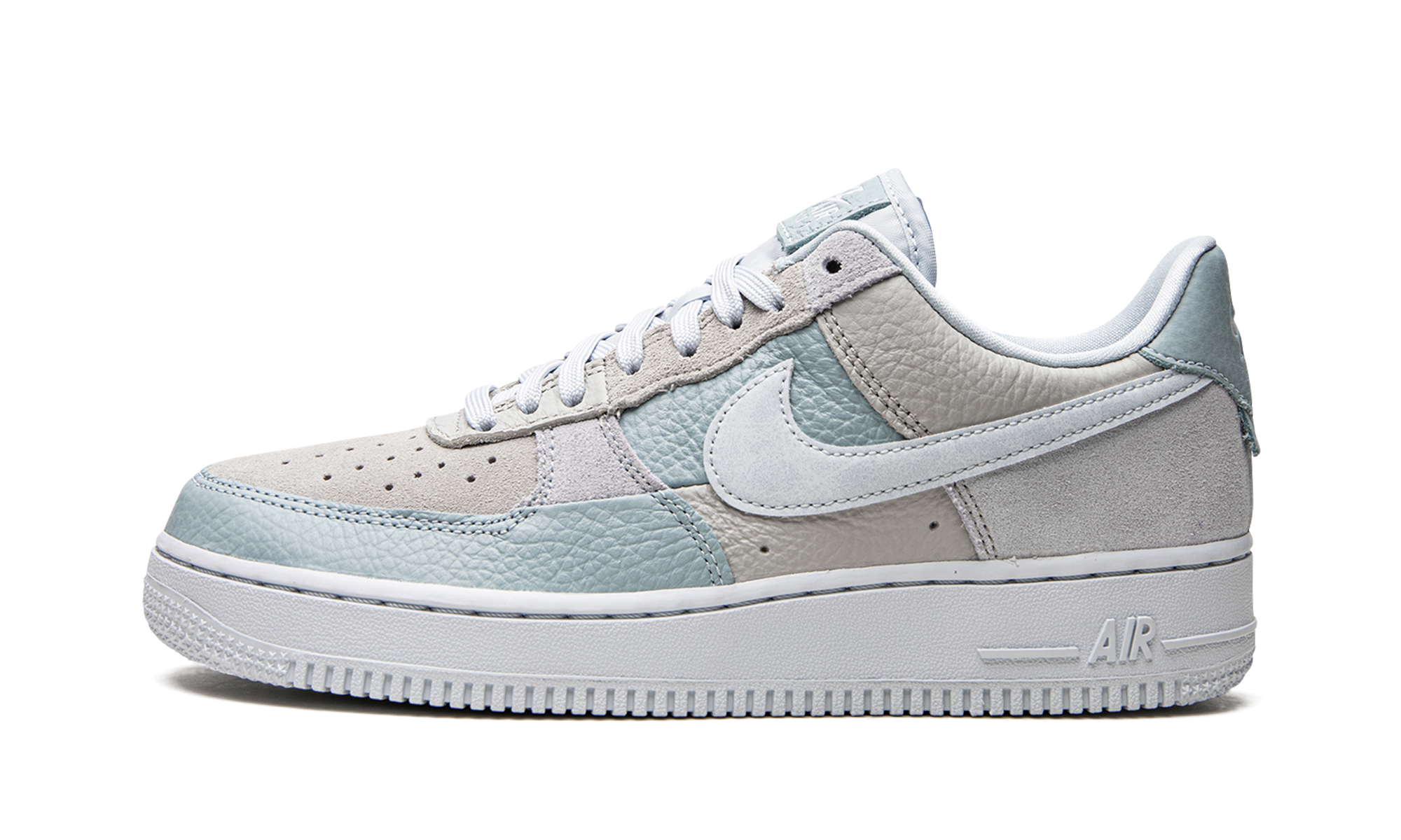 AIR FORCE 1 LO WMNS  NH1 Be Kind