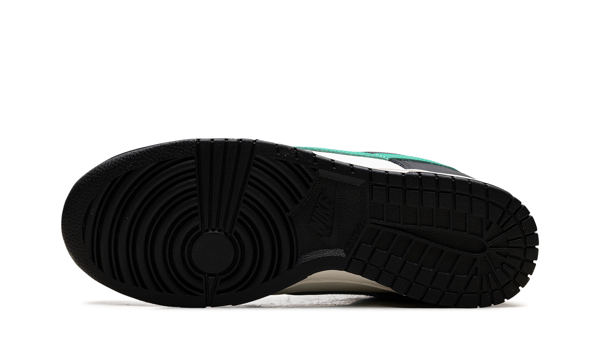 Dunk Low WMNS  Celtics