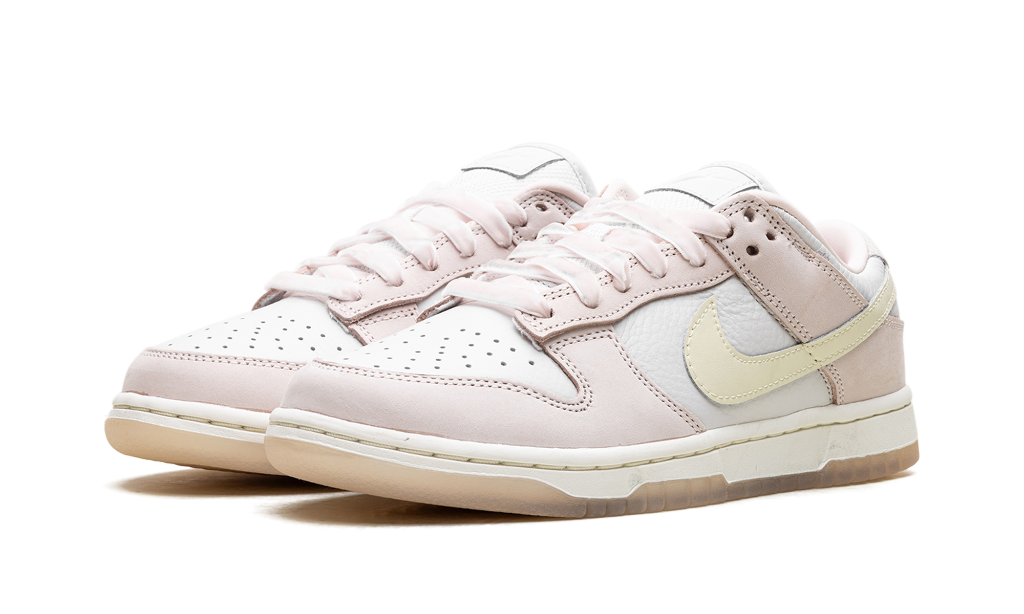 Dunk Low WMNS  Light Soft Pink