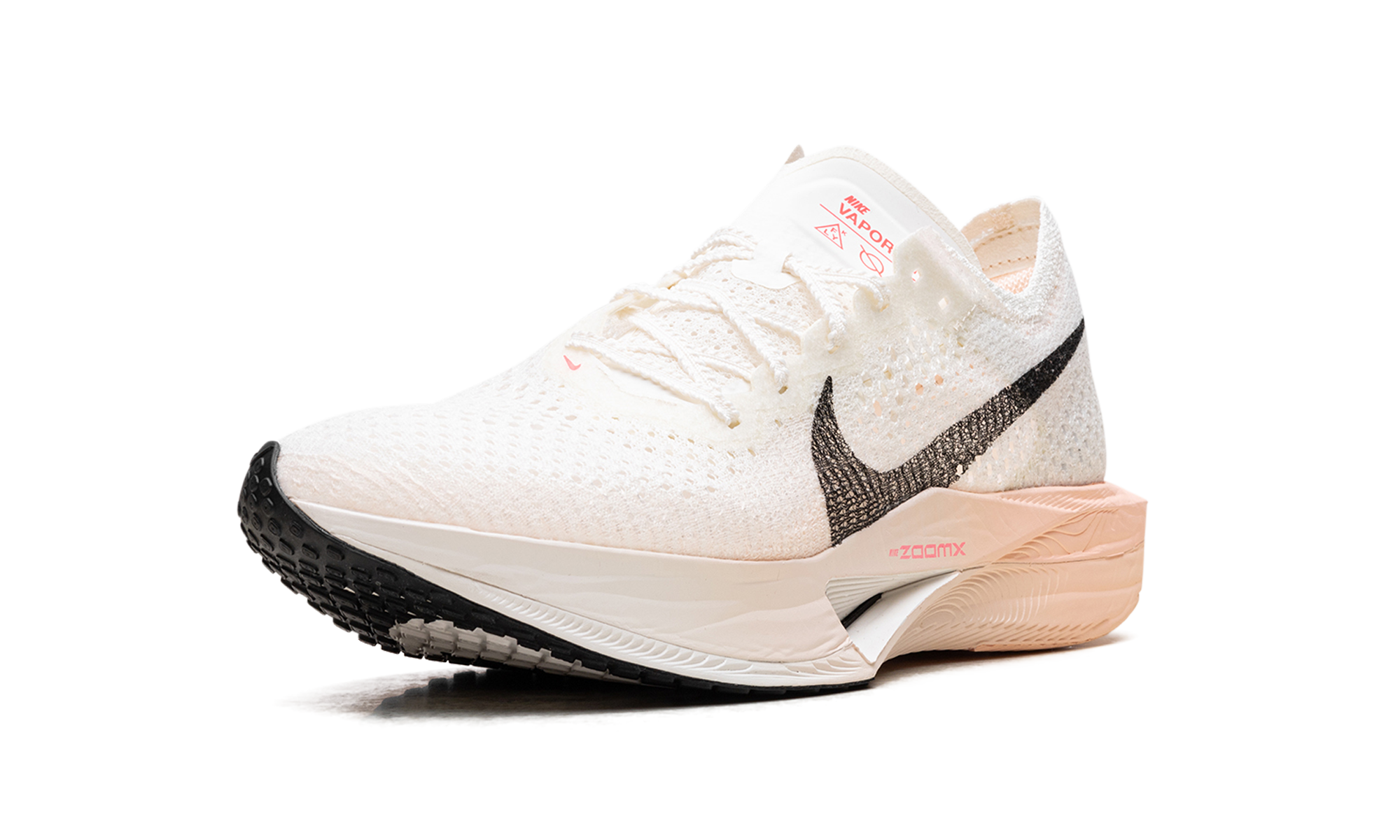 ZoomX Invincible Run 3 WMNS  Sail Guava Ice