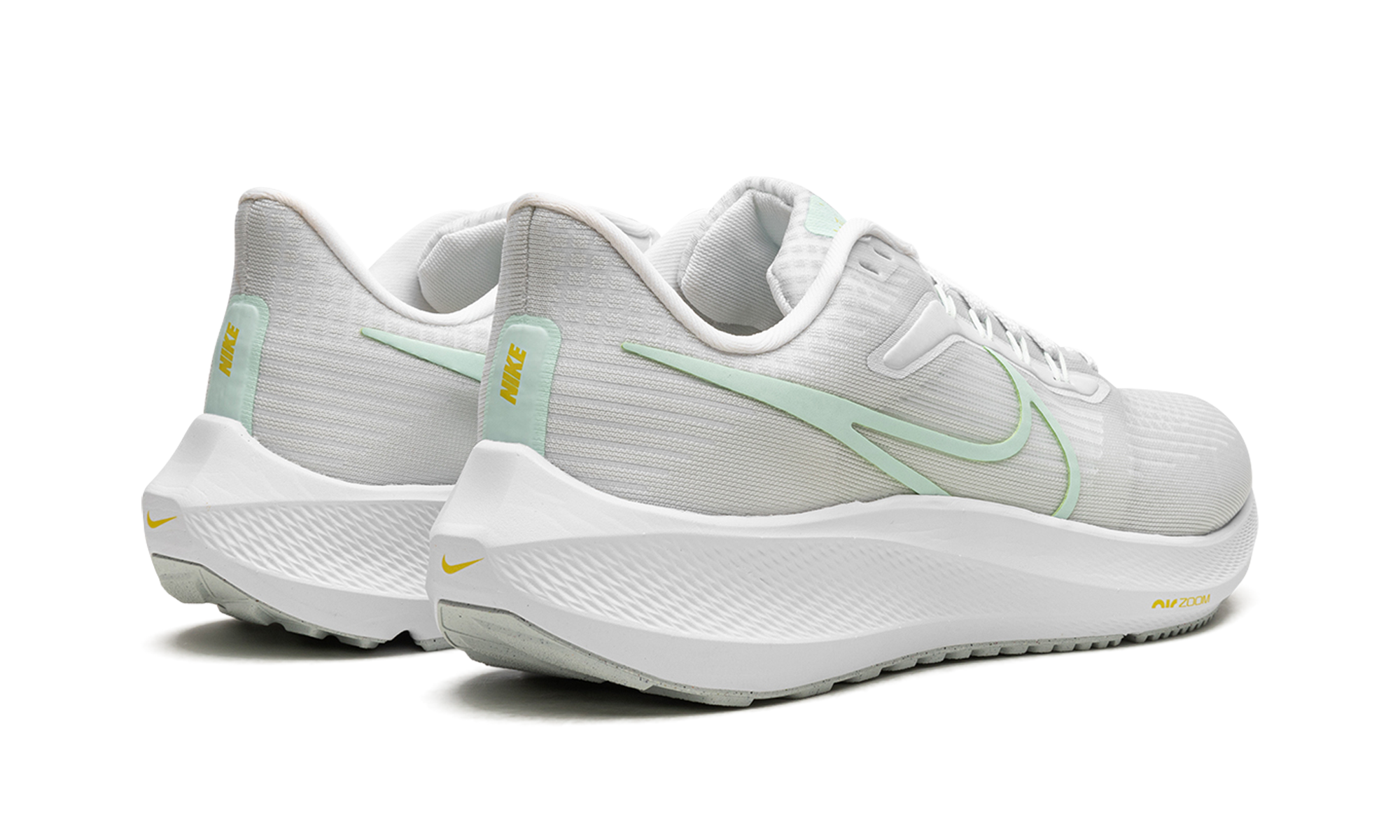 AIR ZOOM PEGASUS 39 MNS WMNS  Barely Green